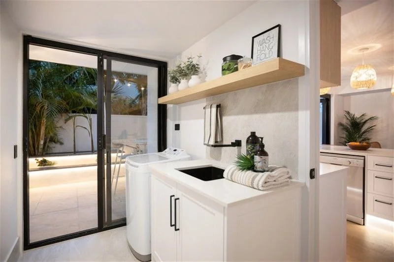 Additional image 15 of 1401/2214 Gold Coast Highway, Mermaid Waters QLD 4218