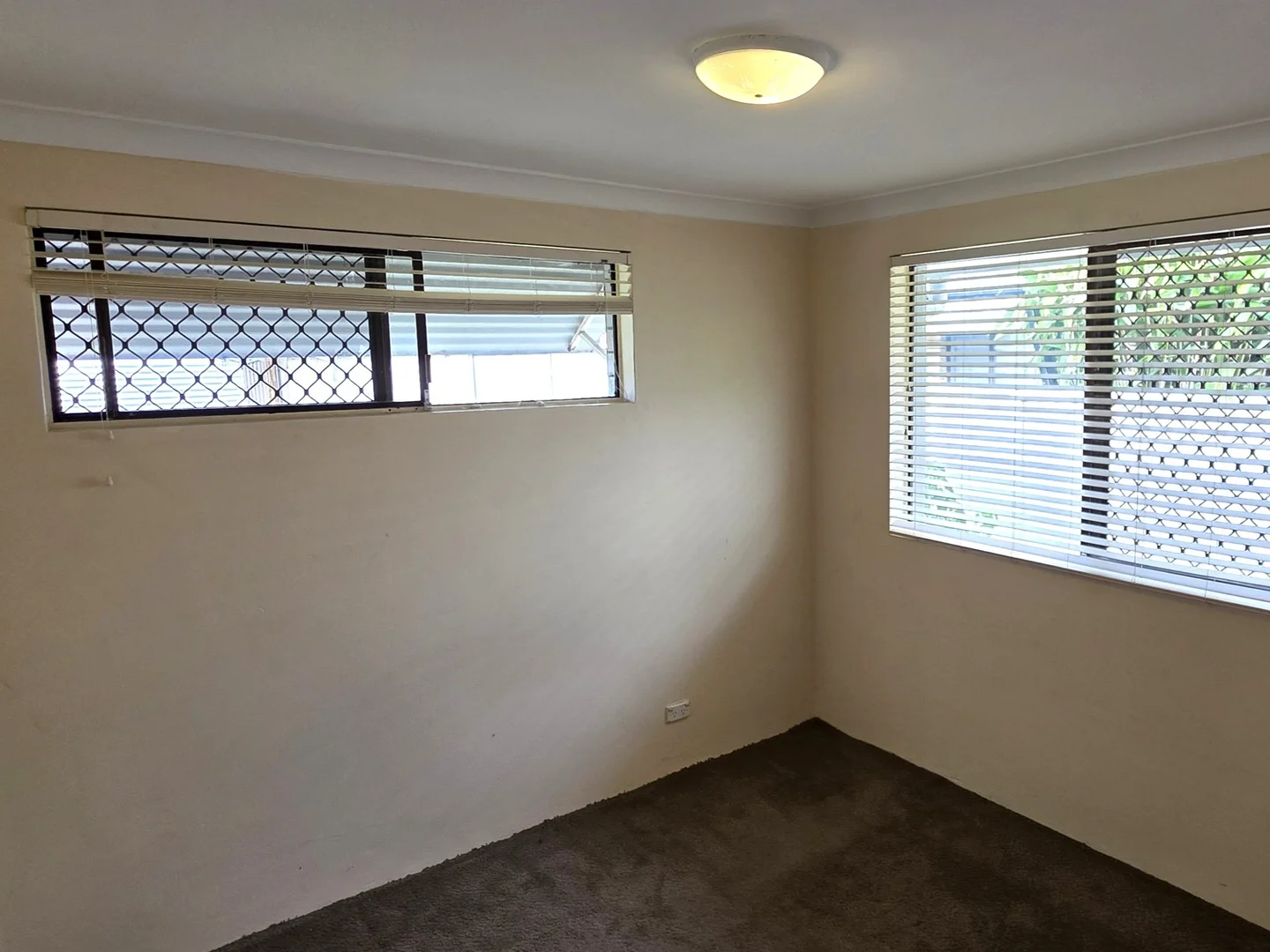 Additional image 17 of 2/12 Craft Court, Miami QLD 4220