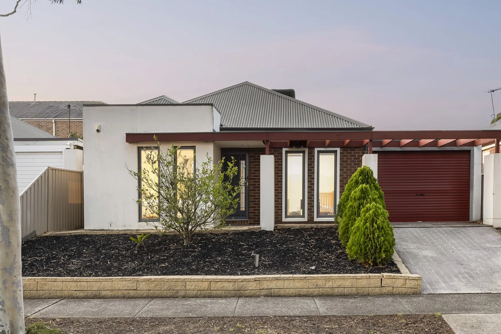 5 Bowman Glen, Craigieburn VIC 3064