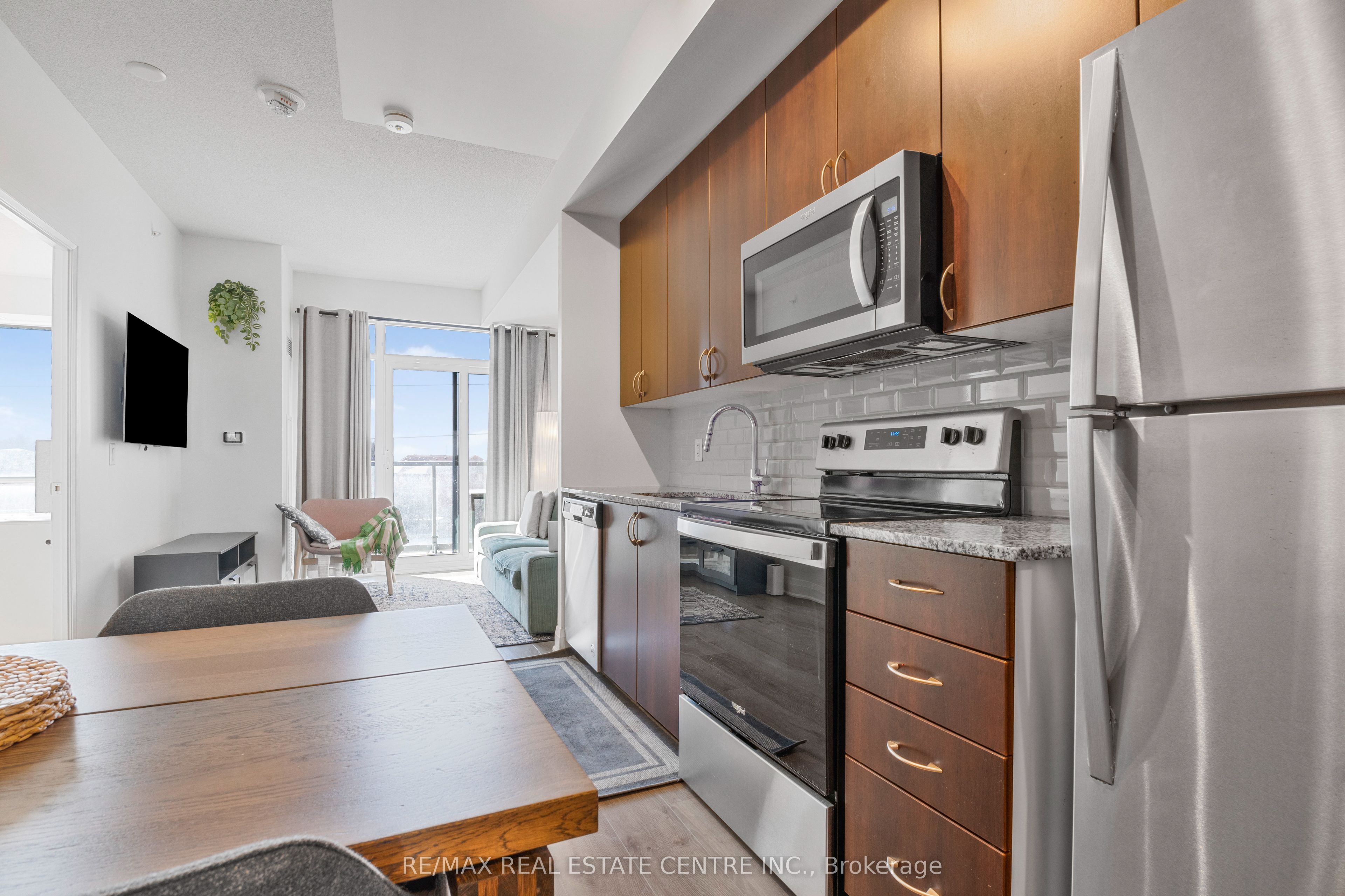 Additional image 5 of 309-3220 Sheppard Avenue E, Toronto, ON, M1T 3K3