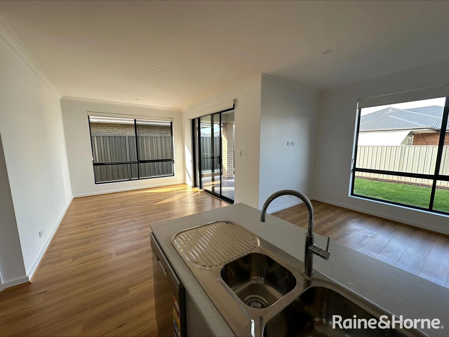 Additional image 8 of 2/4 Angle Vale Road, Evanston Gardens SA 5116