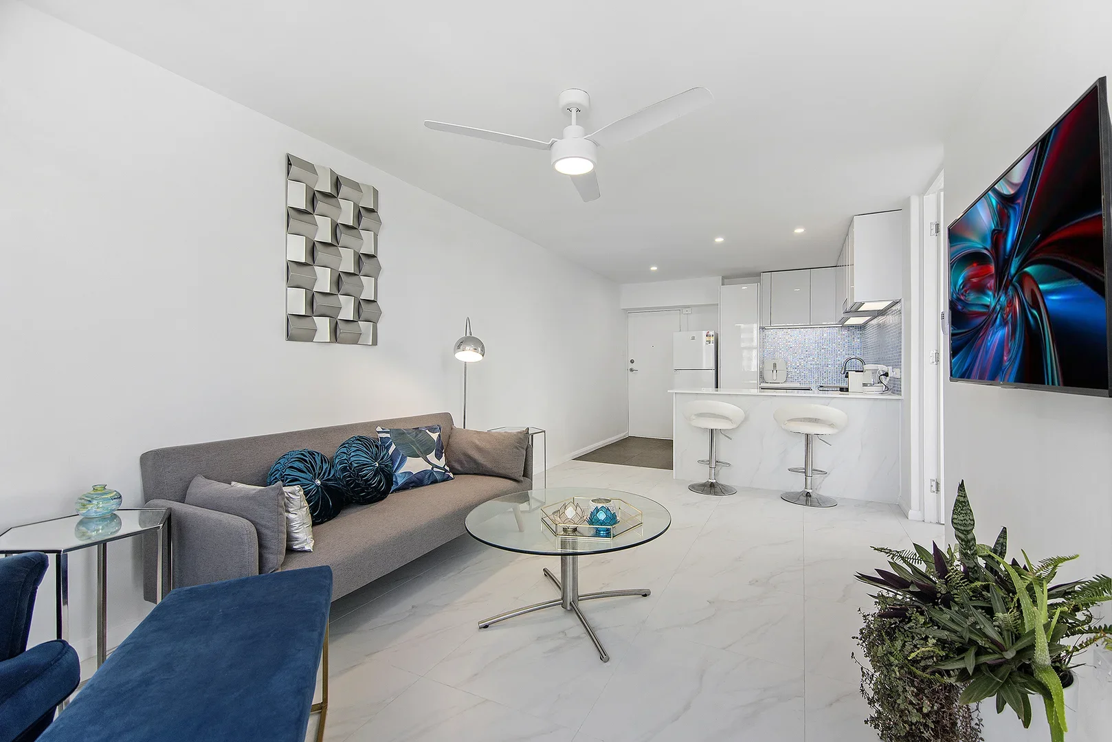 Additional image 8 of 123/3049 Surfers Paradise Boulevard, Surfers Paradise QLD 4217