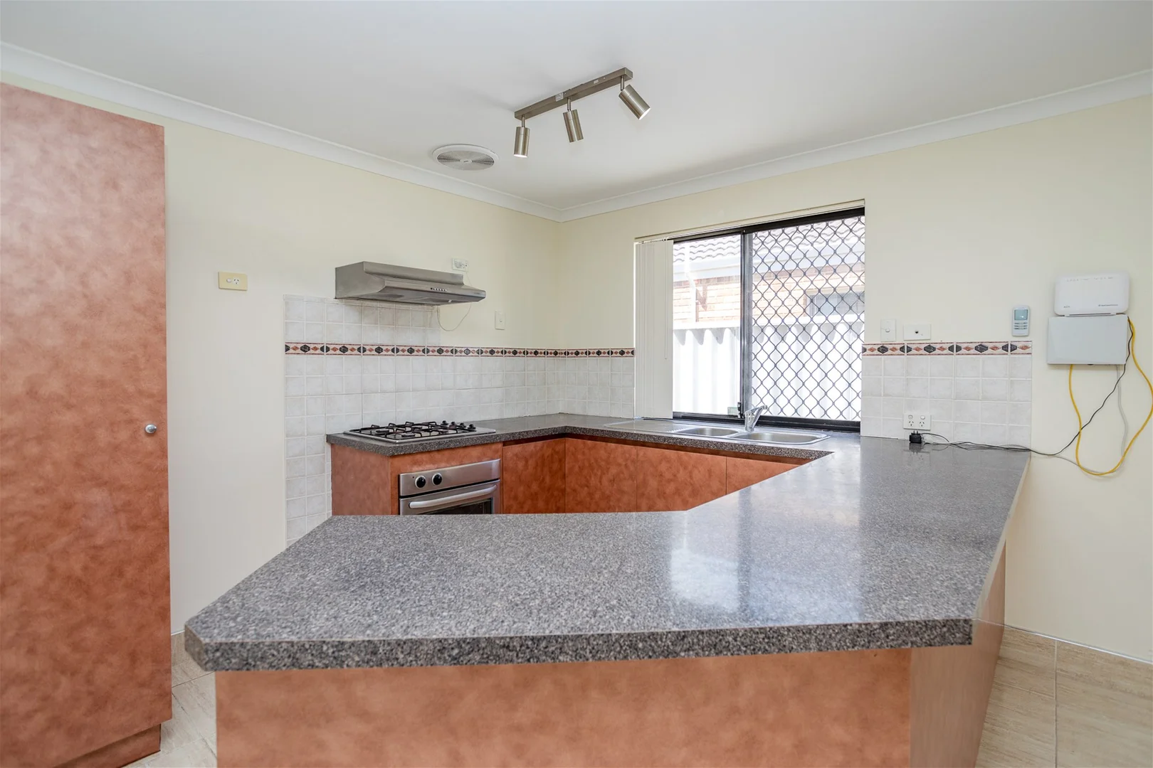 140 St Kilda, Rivervale WA 6103 photo 4
