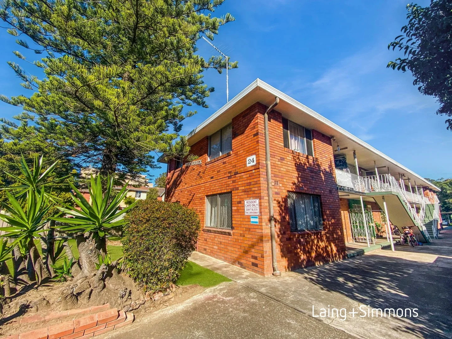8/24 Military Rd, Merrylands NSW 2160