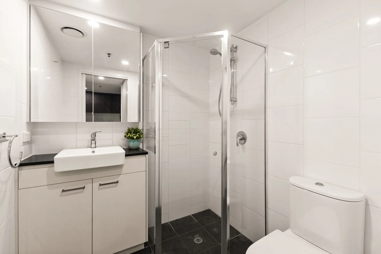 Additional image 13 of 908/18 Thorn Street, Kangaroo Point QLD 4169