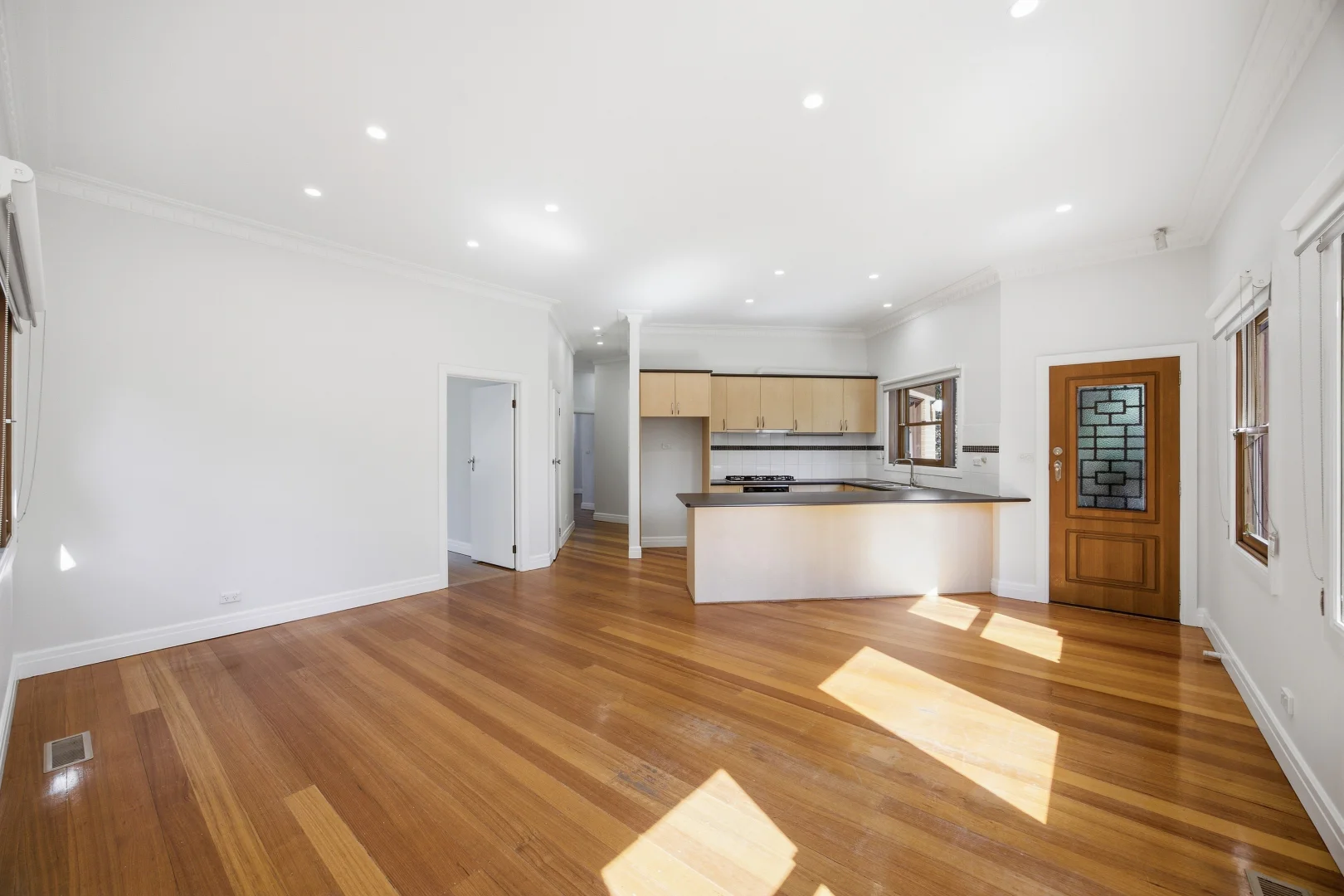 45 Bath Road, Glen Iris VIC 3146 photo 3