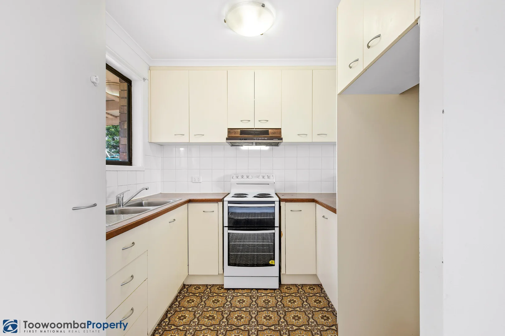 Additional image 2 of 11 Bennett Street, Wilsonton QLD 4350
