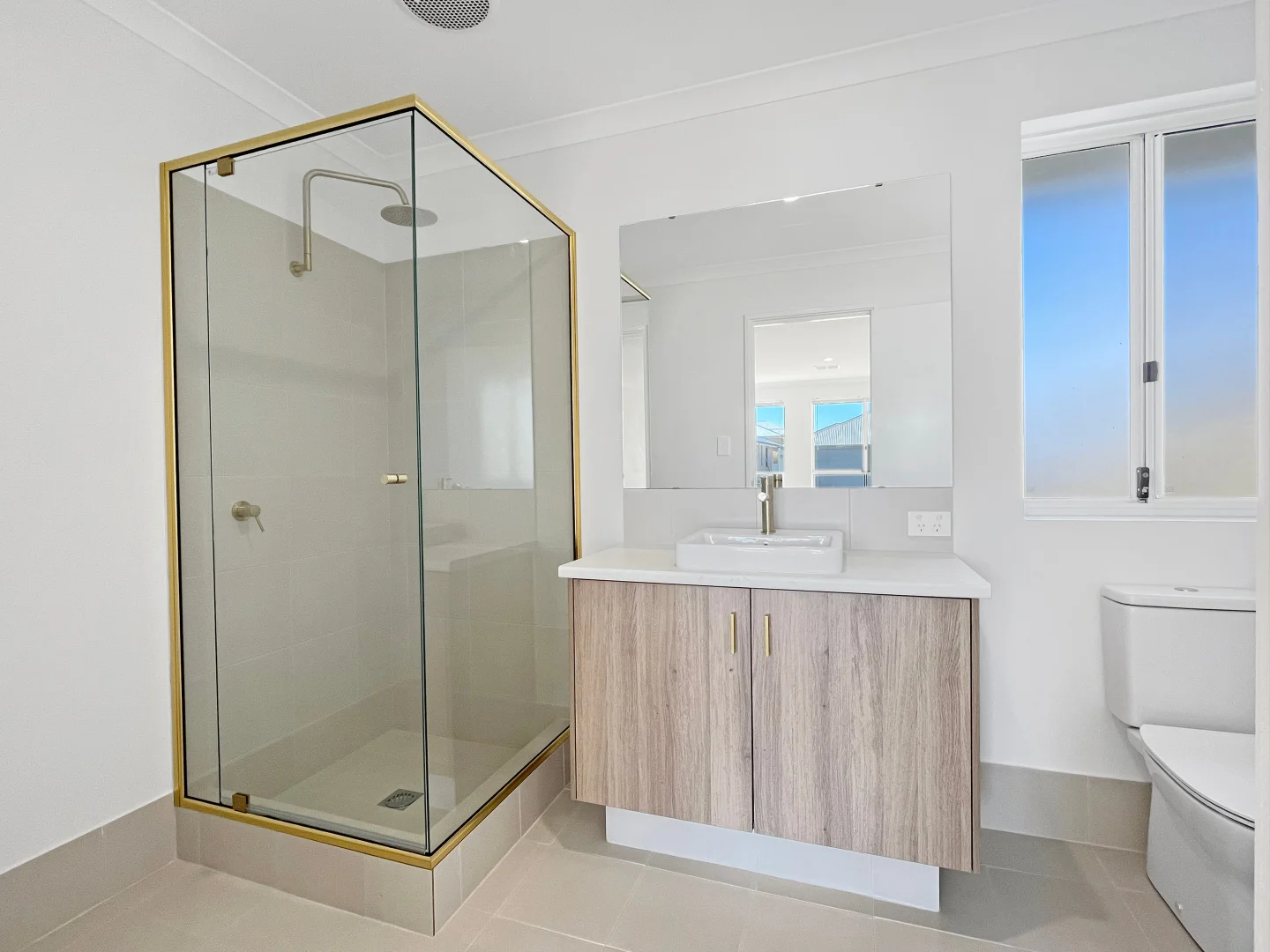 31 Bridgewater Approach, Yanchep WA 6035 photo 4