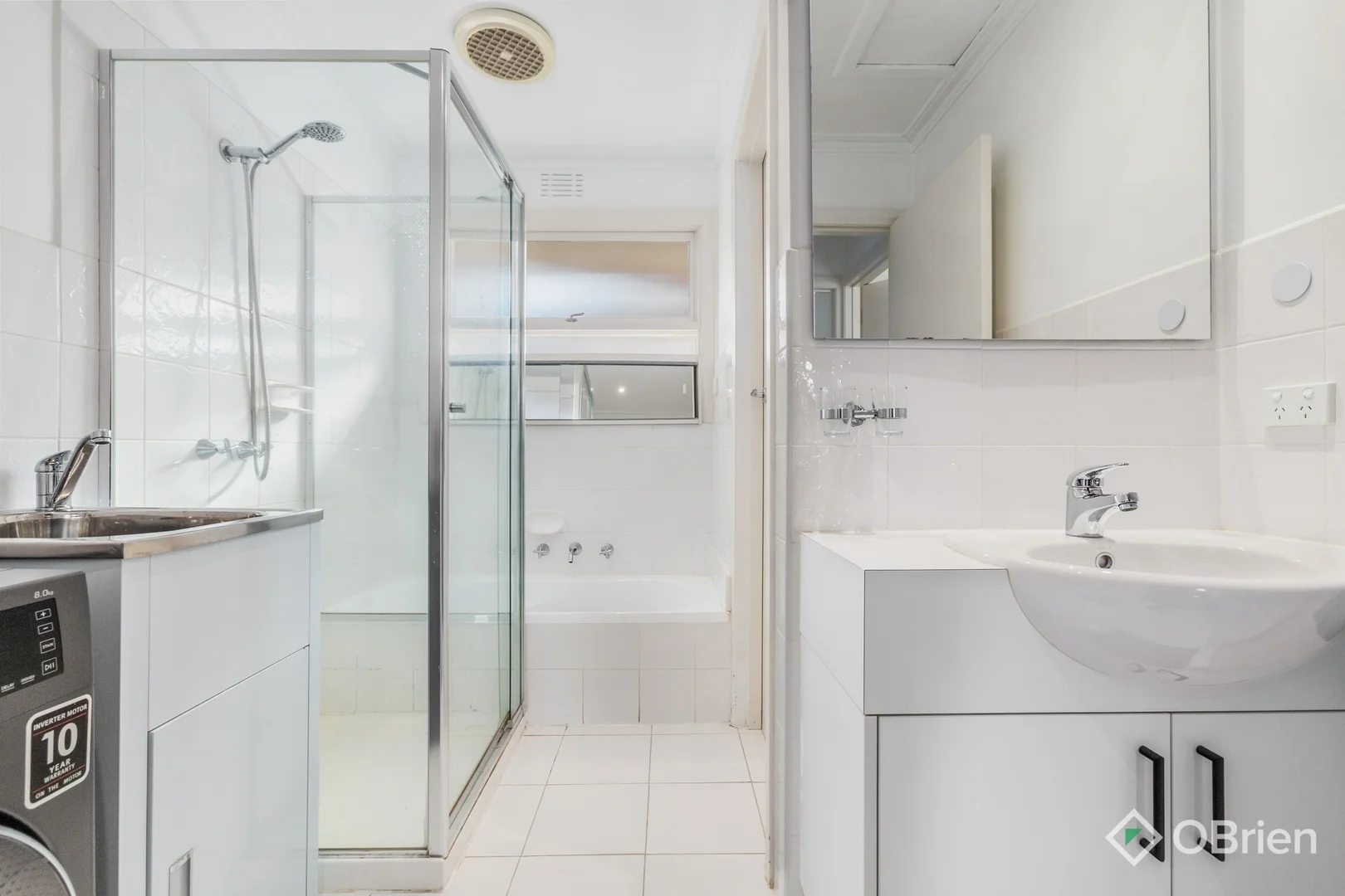 Additional image 5 of 2/39 Rayhur Street, Clayton South VIC 3169