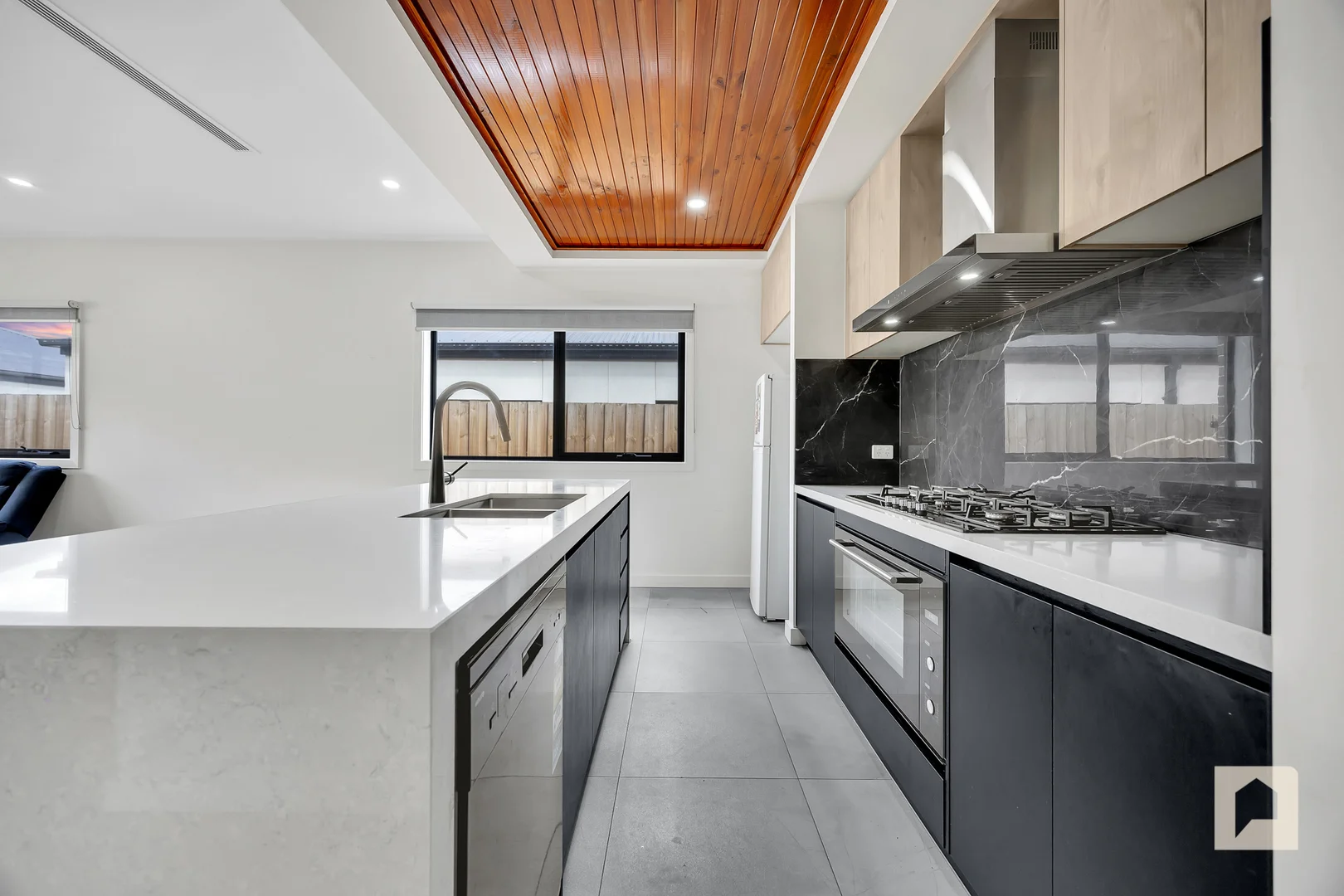 Additional image 2 of 10 Sparrowhawk Crescent, Deanside VIC 3336