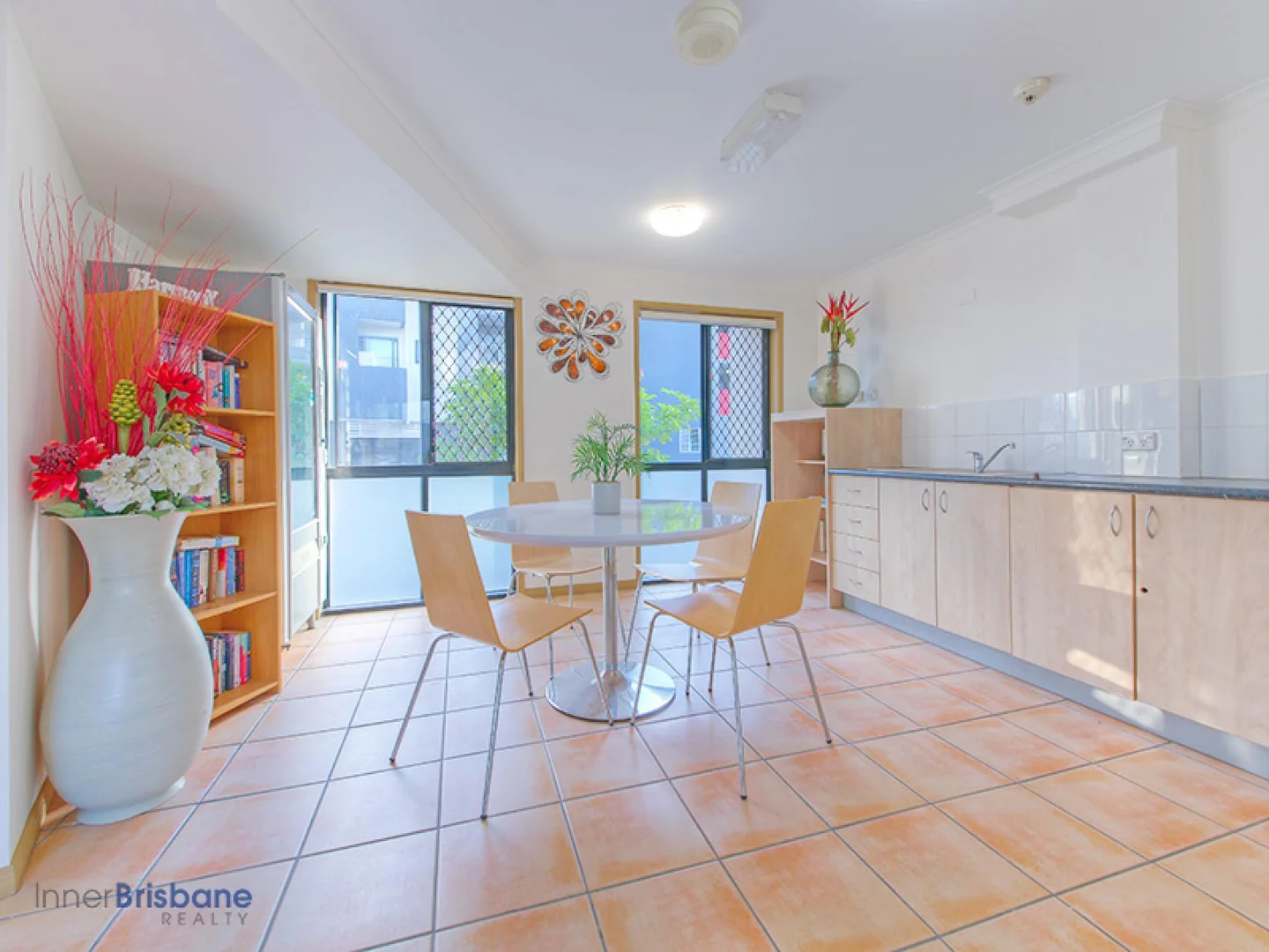 10 Primrose Street, Bowen Hills QLD 4006 photo 3