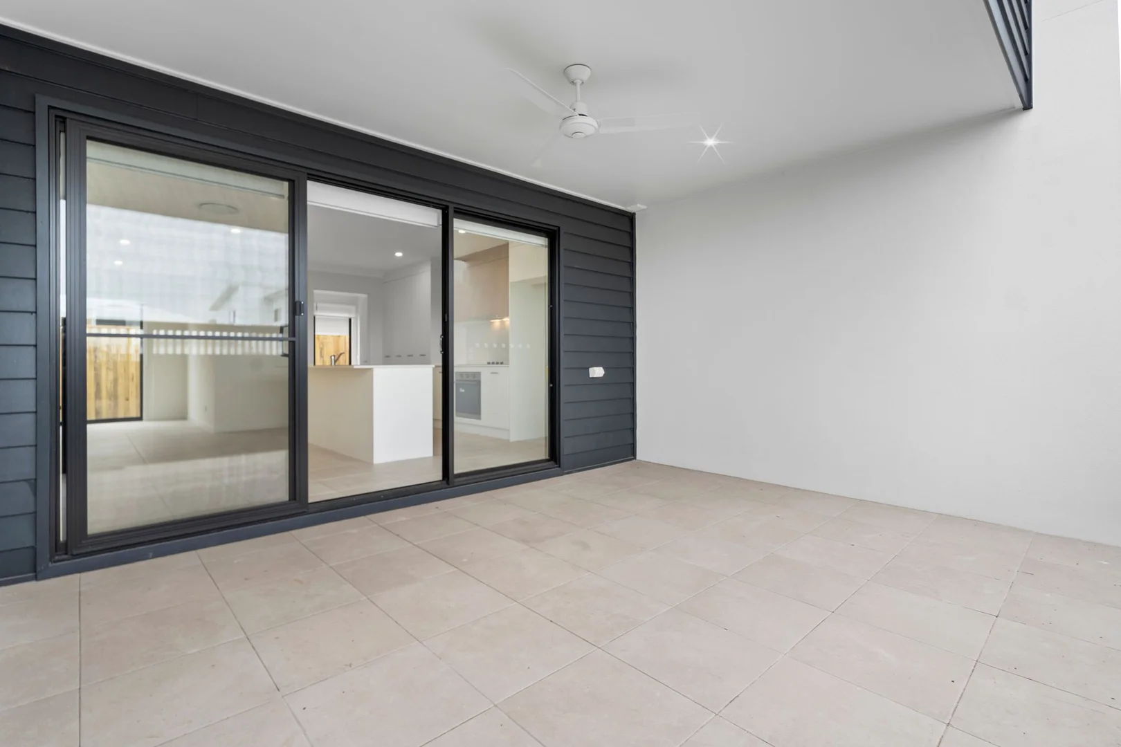 Additional image 10 of 1/616 Elliott Street, South Maclean QLD 4280