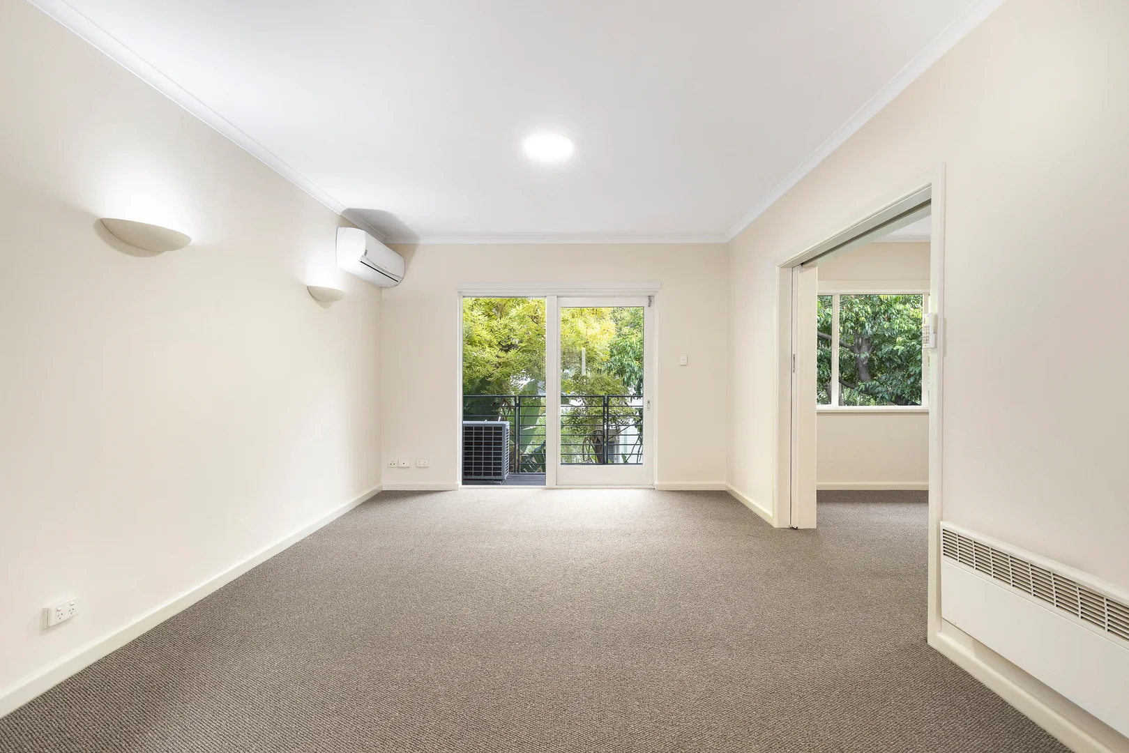 Additional image 2 of 3/150 Barkers Road, Hawthorn VIC 3122