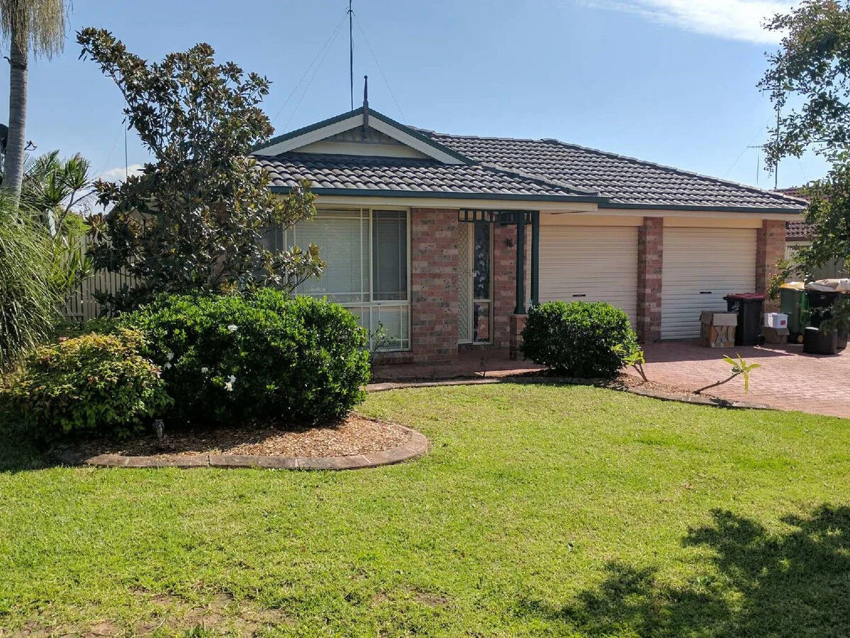 14 Winna Place, Glenmore Park NSW 2745