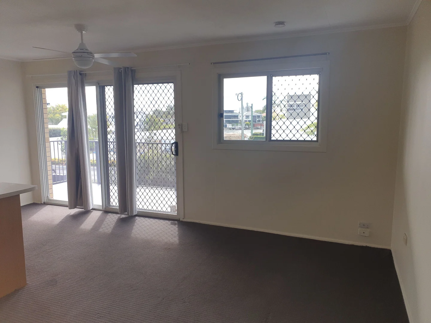 Additional image 4 of UNIT 2/46 MONACO STREET, Broadbeach Waters QLD 4218
