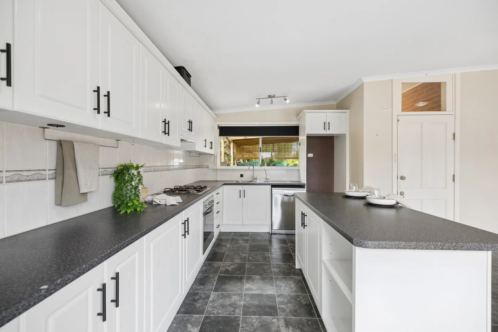 Additional image 2 of 29 William Road, Christies Beach SA 5165