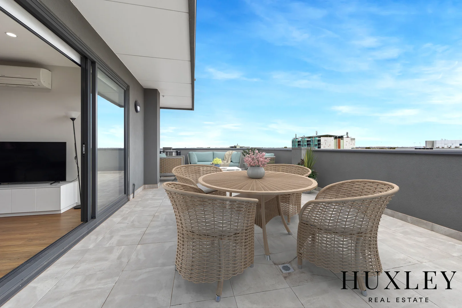 401/9 Commercial Road, Caroline Springs VIC 3023