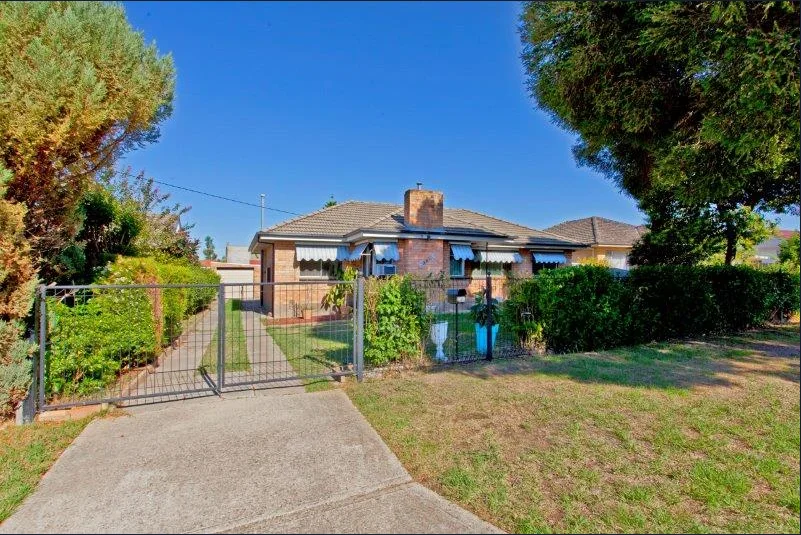 361 Parnall Street, Lavington NSW 2641