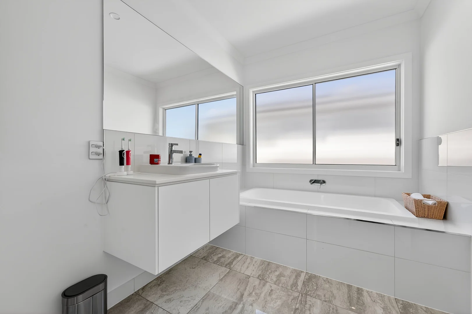 Additional image 28 of 16 Montserrat Court, Clear Island Waters QLD 4226