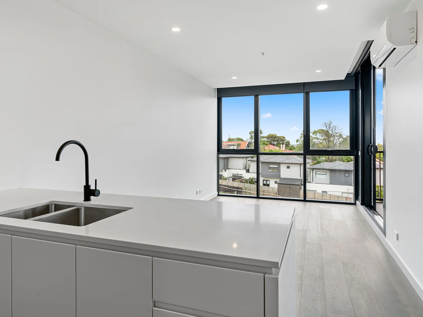 Additional image 3 of 514b/58 Myrtle St, Ivanhoe VIC 3079