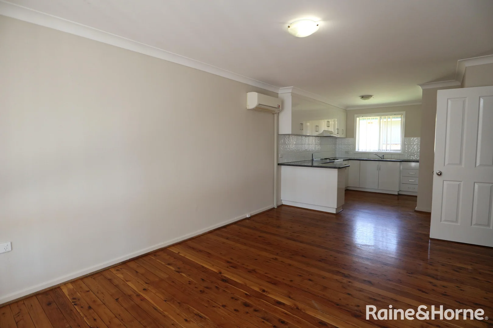 Additional image 2 of 2/3 Joyes Place, Tolland NSW 2650