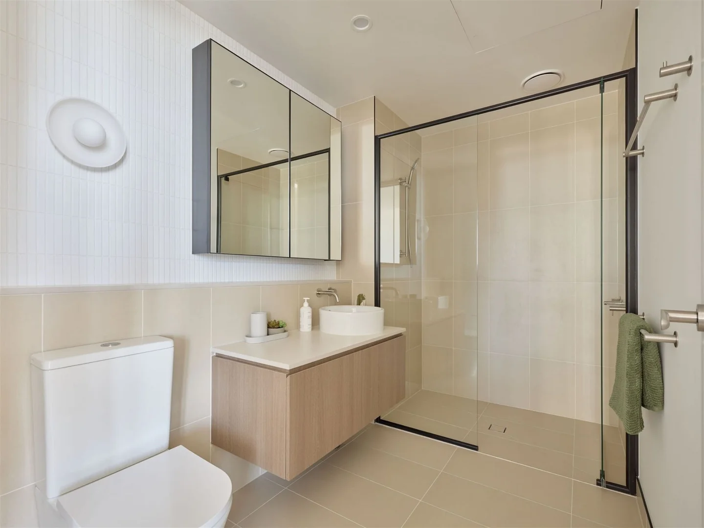 Additional image 8 of 3301/205 Normanby Road, Southbank VIC 3006