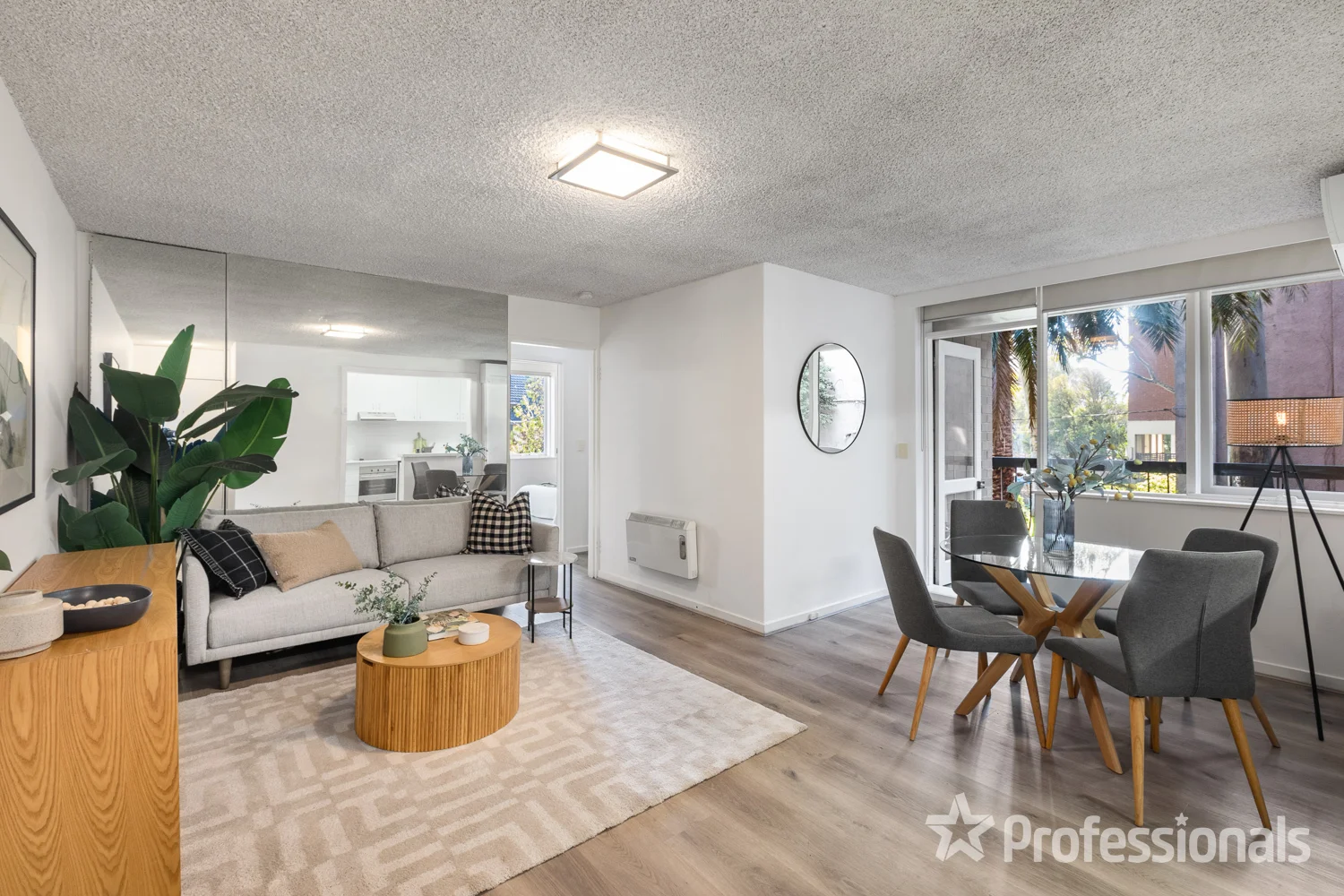 1/19-21 Dalgety Street, St Kilda VIC 3182