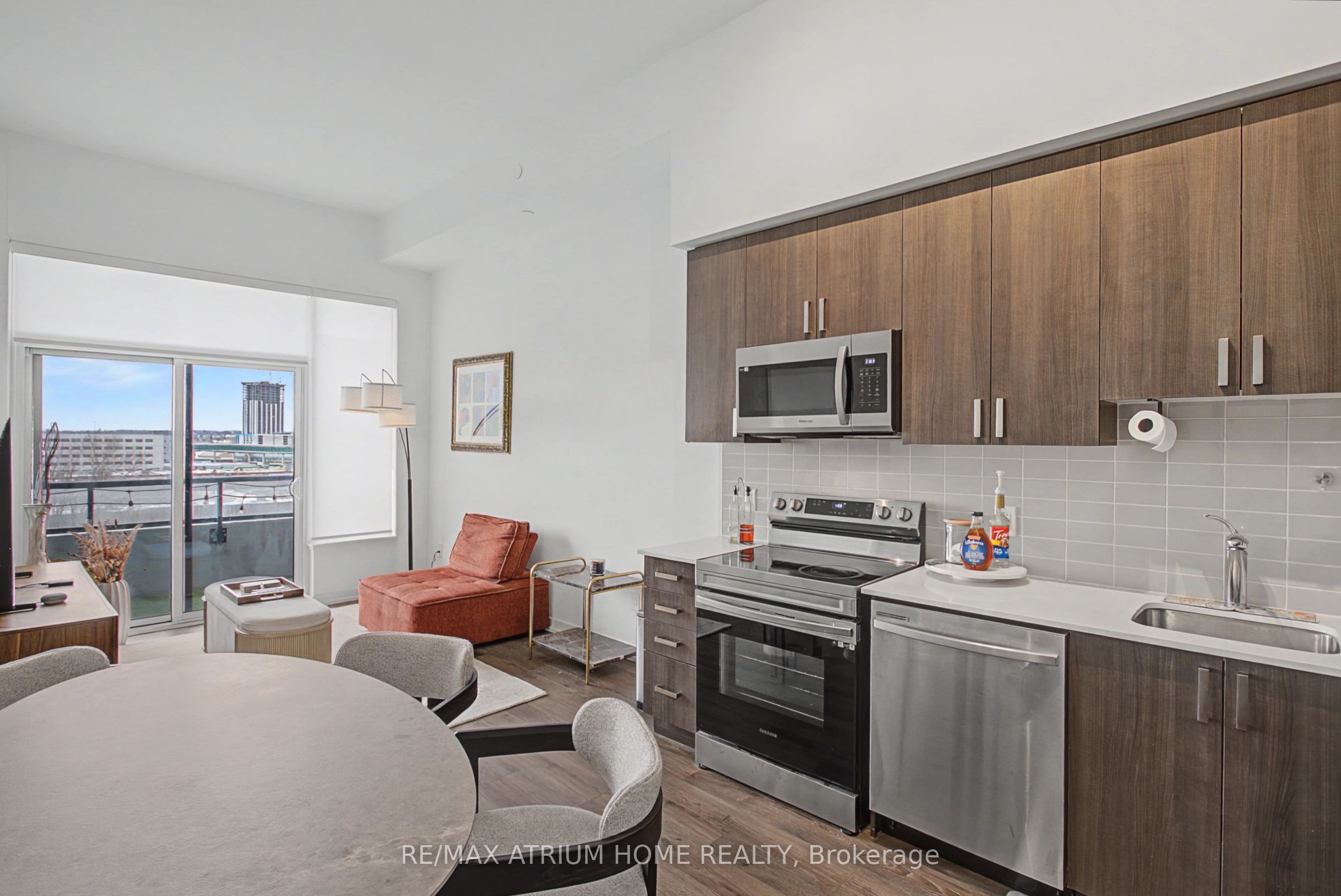 Additional image 5 of 702-1480 Bayly Street, Pickering, ON, L1W 0C2