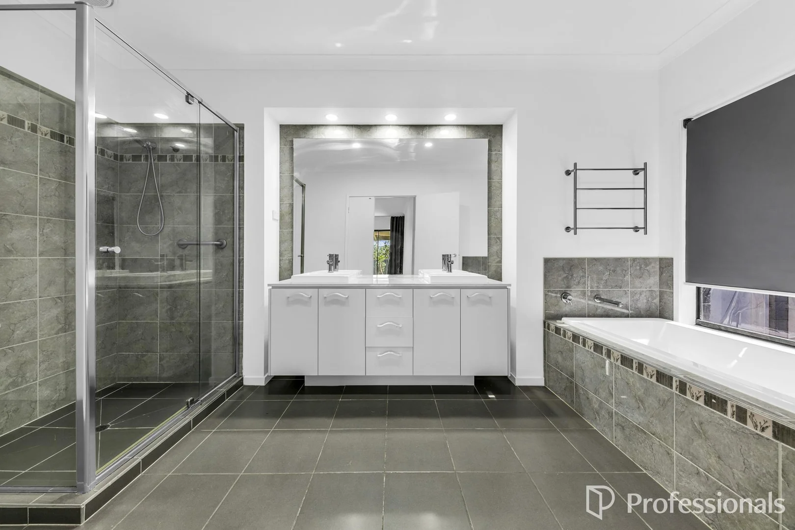 Additional image 7 of 26 Narooma Avenue, Burnside VIC 3023