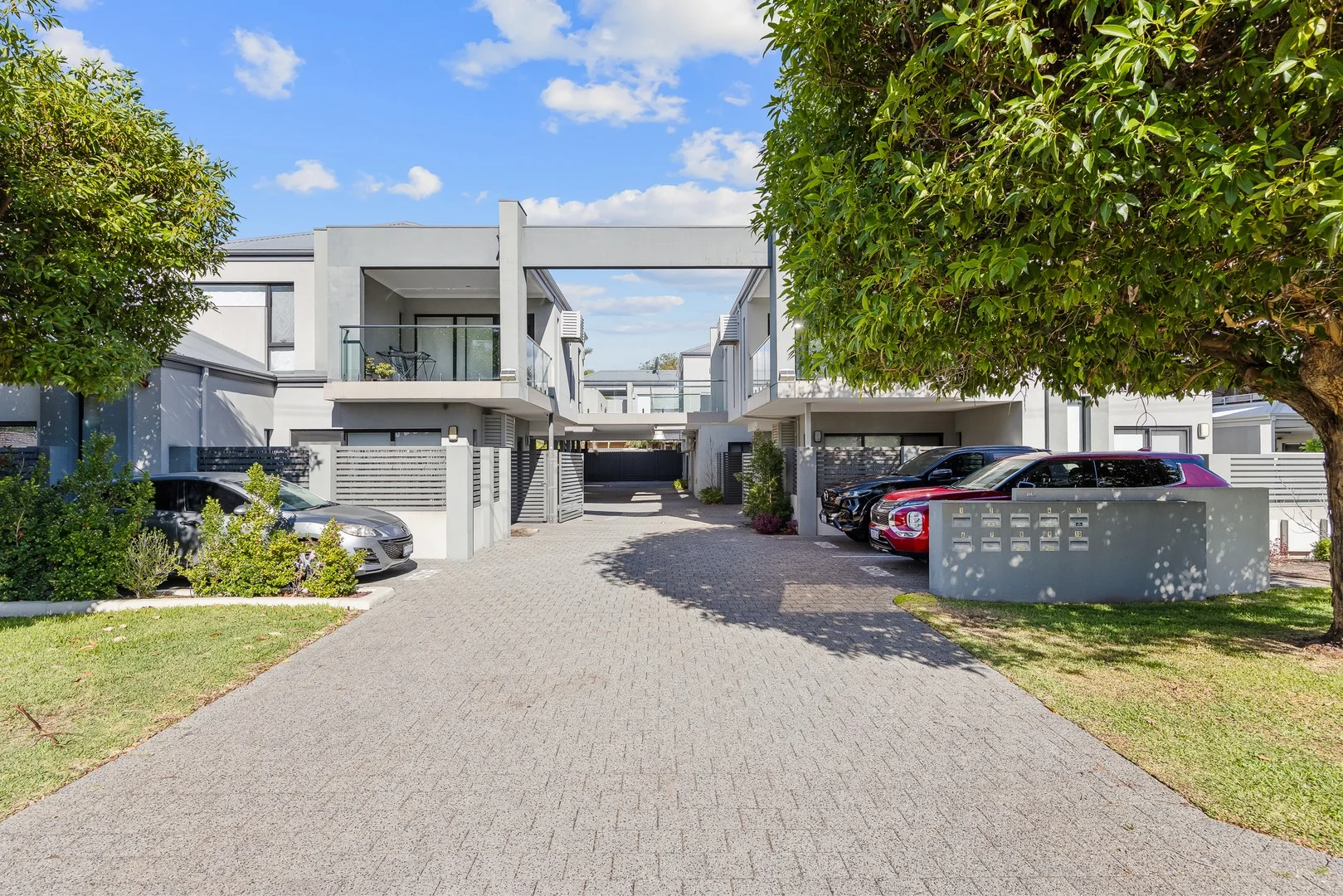 4/102 Roberts Road, Rivervale WA 6103