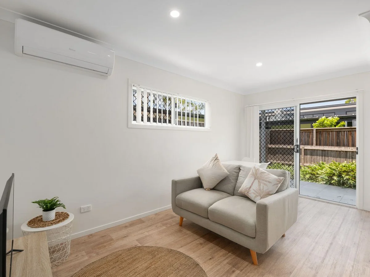 30 Jillian Place, Wynnum West QLD 4178 photo 5