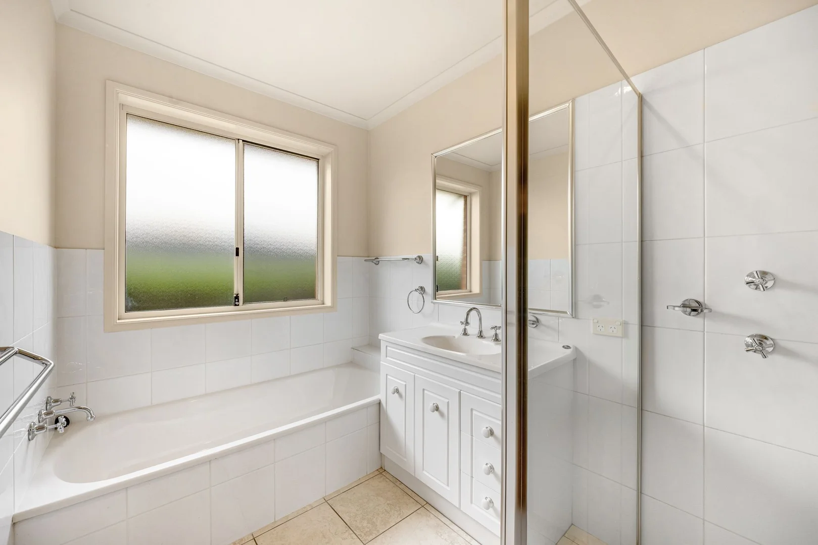 Additional image 6 of 33 Courtneidge Street, Dunlop ACT 2615