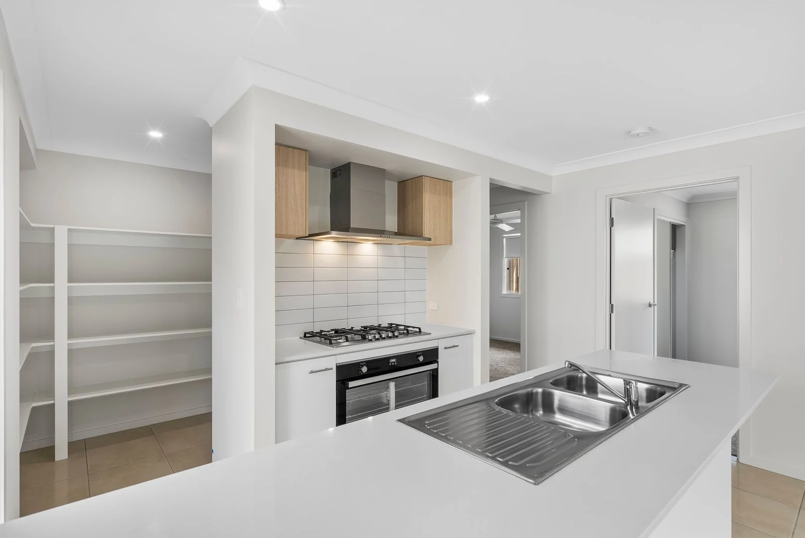 4 Owl Court Caboolture, Caboolture QLD 4510 photo 2