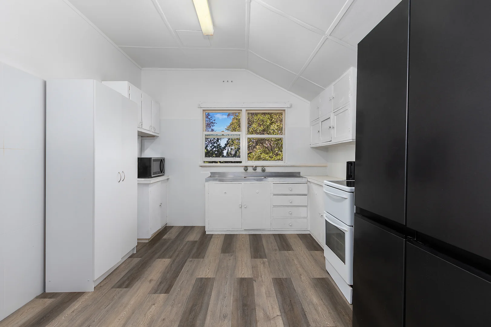 Additional image 5 of 52 Orana Avenue, Cooma NSW 2630