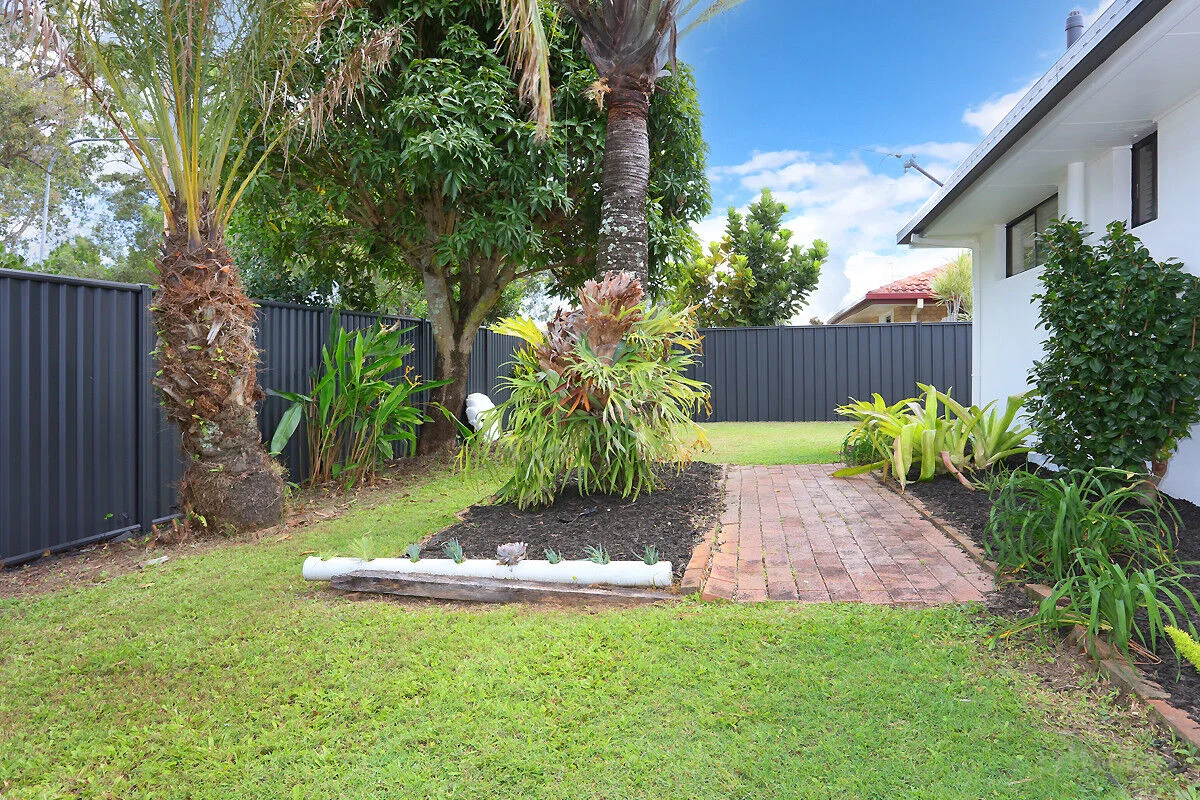 Additional image 8 of 2 Burrendong Road, Coombabah QLD 4216