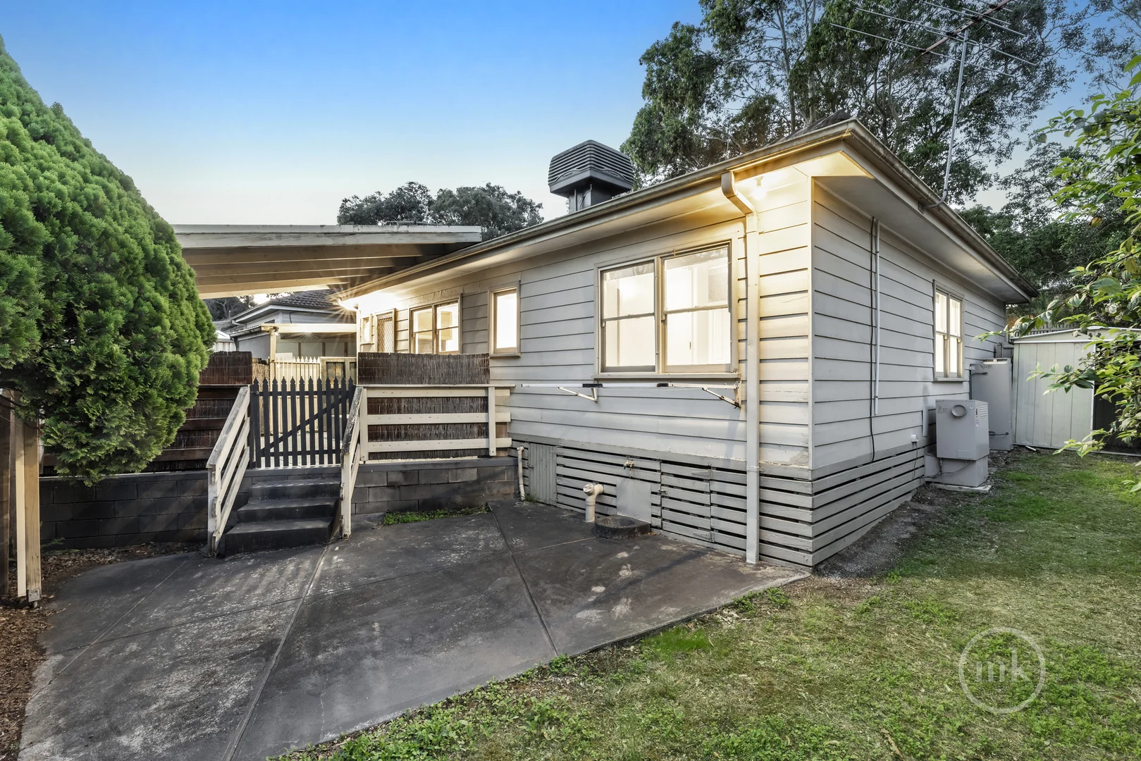 Additional image 10 of 1/32 Fernside Avenue, Briar Hill VIC 3088