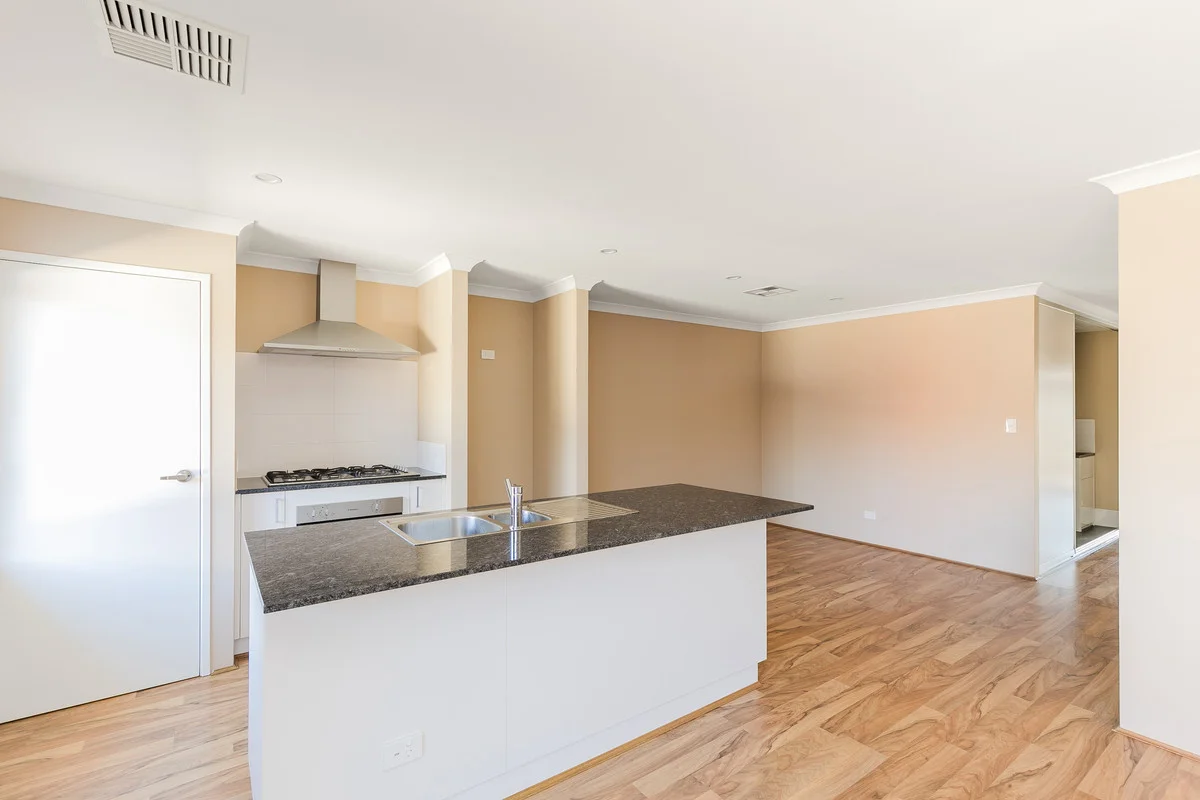 Additional image 2 of 136 Pleasantview Parade, Baldivis WA 6171