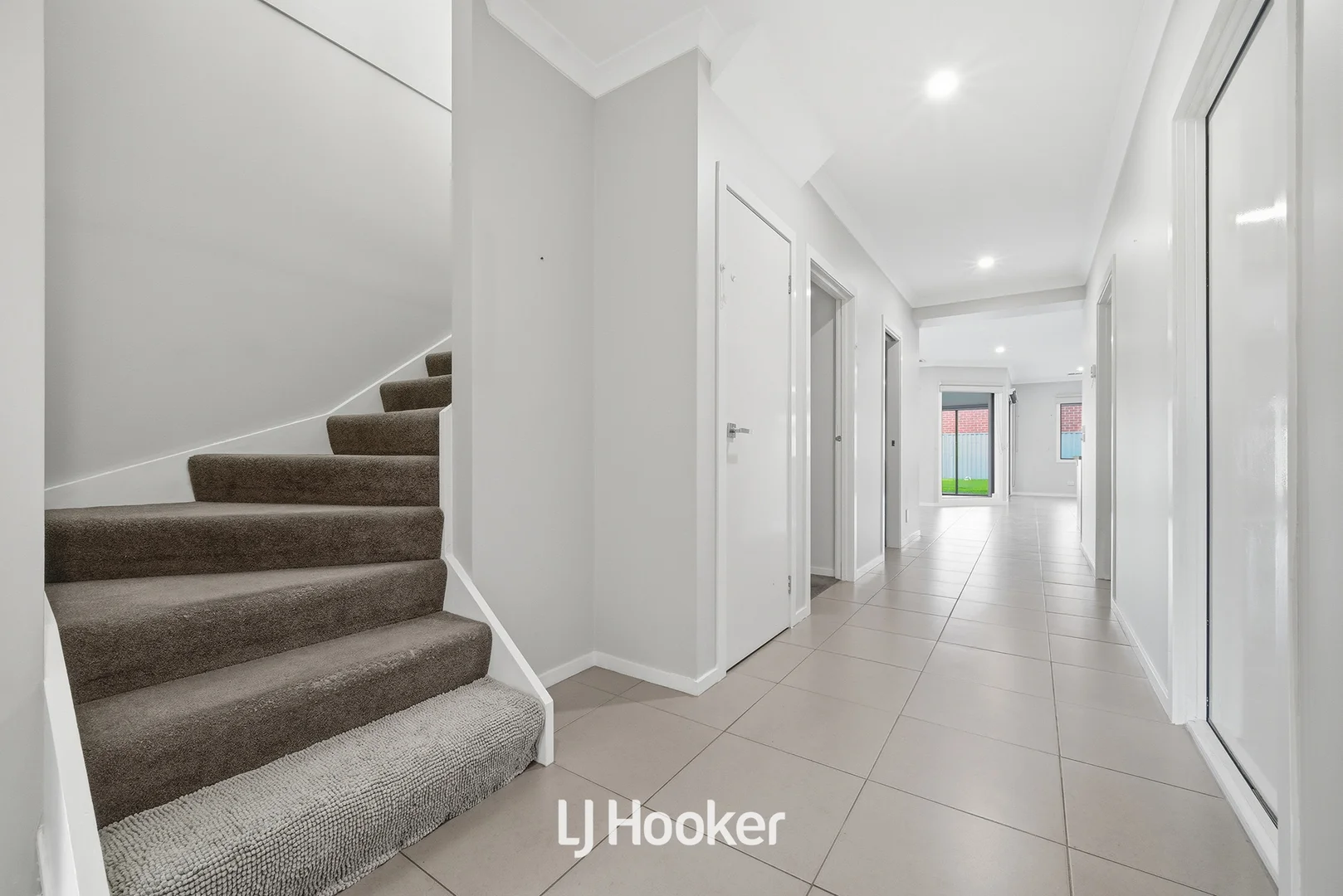 Additional image 12 of 19 McEwan Drive, Cranbourne East VIC 3977
