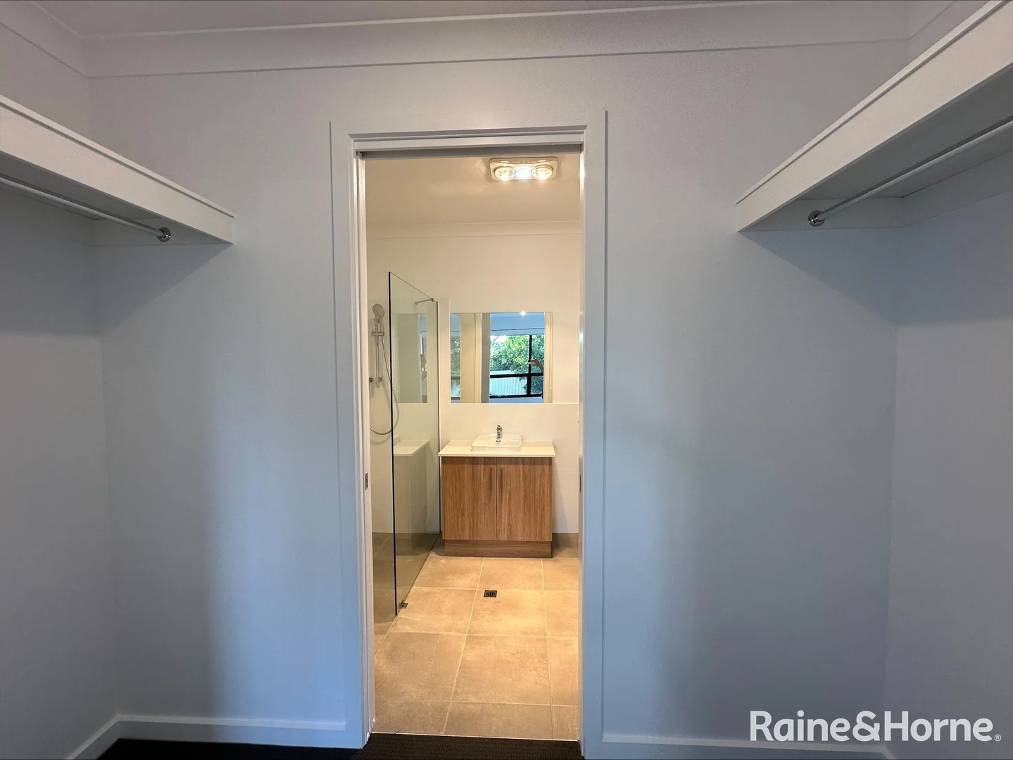 Additional image 4 of 2/4 Angle Vale Road, Evanston Gardens SA 5116