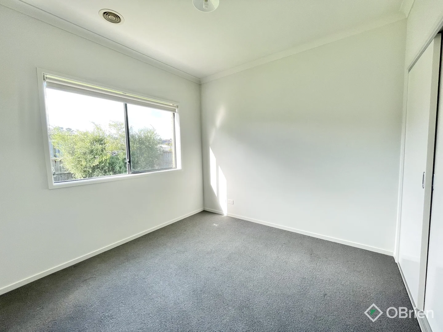 Additional image 5 of 41 Mountford Rise, Pakenham VIC 3810
