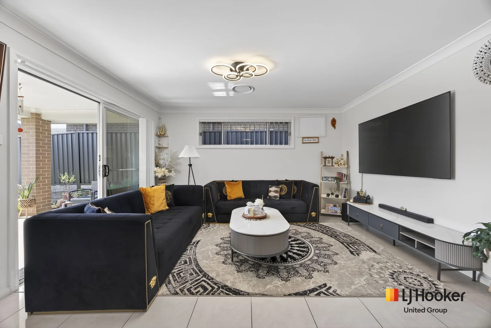 17 Cuthbert Street, Spring Farm NSW 2570 photo 2