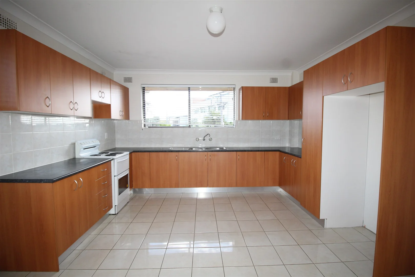 Additional image 3 of 3/5 Hugh Street, Belmore NSW 2192