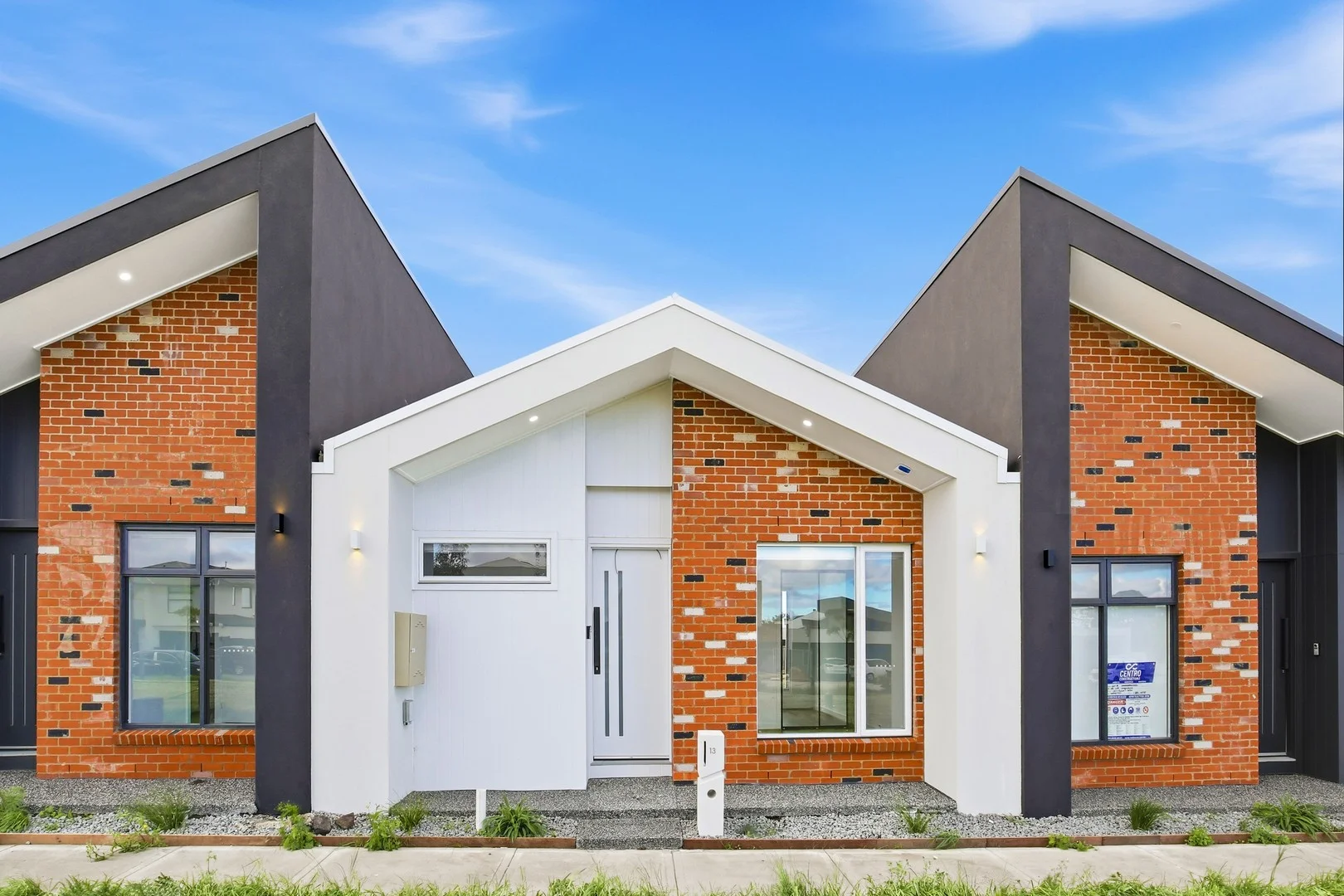 13 Tate Walk, Craigieburn VIC 3064