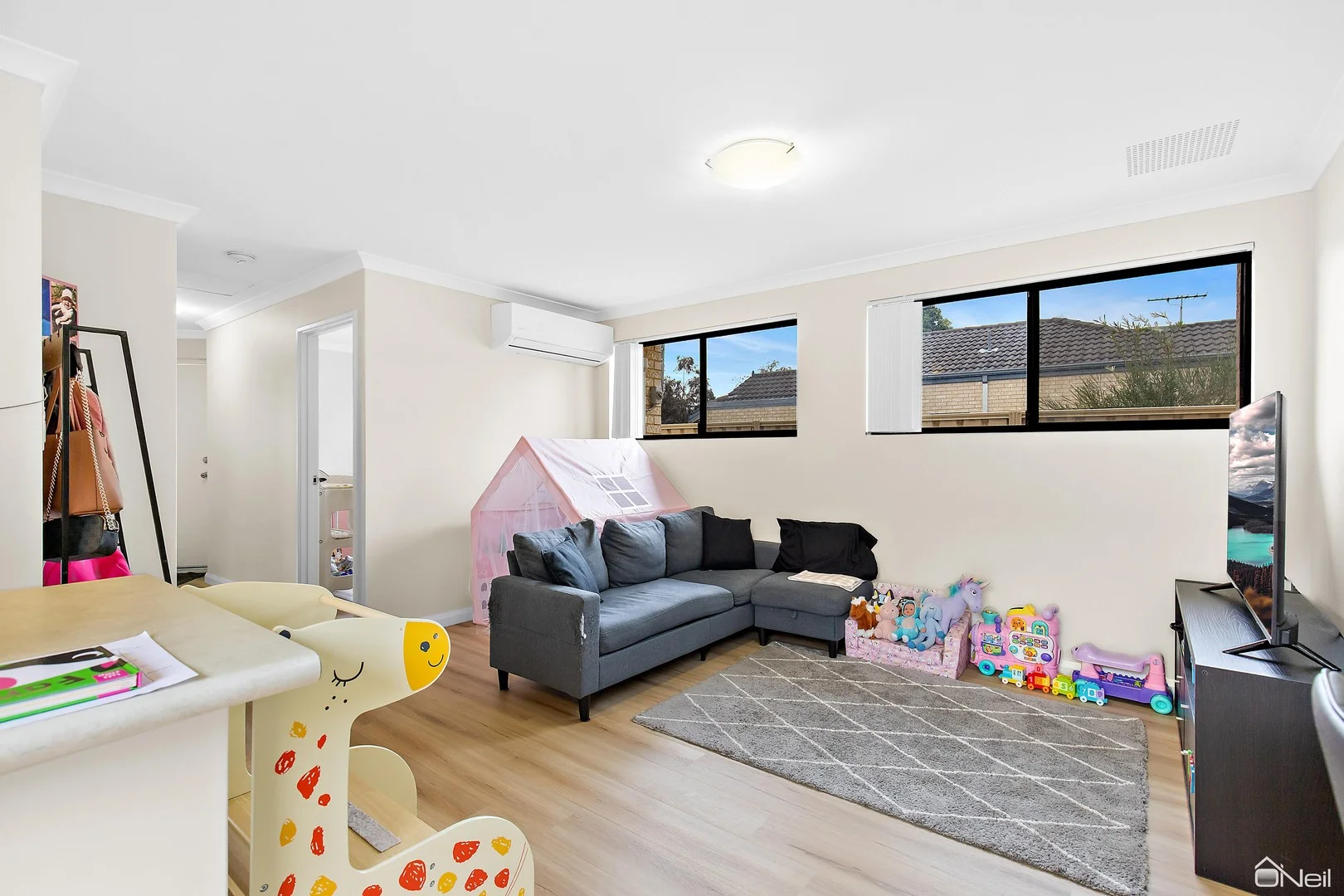 3/64 Sixth Road, Armadale WA 6112