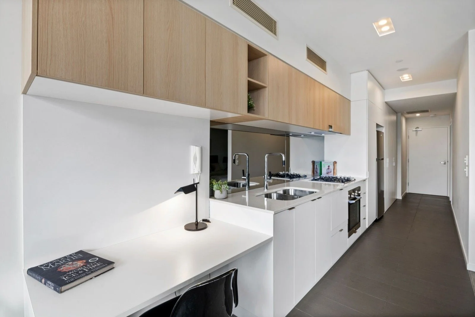 Additional image 8 of ID:21172690/77 Grey Street, South Brisbane QLD 4101