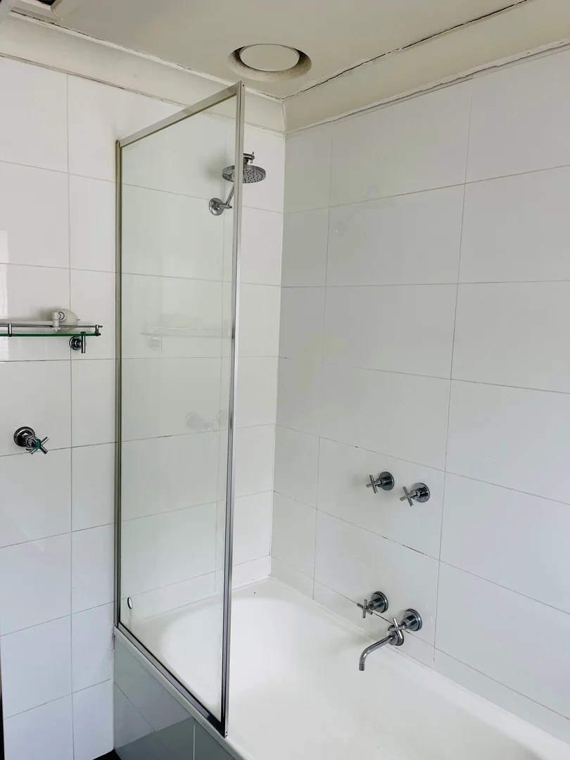 Additional image 8 of 4/202A Pascoe Vale Road, Essendon VIC 3040
