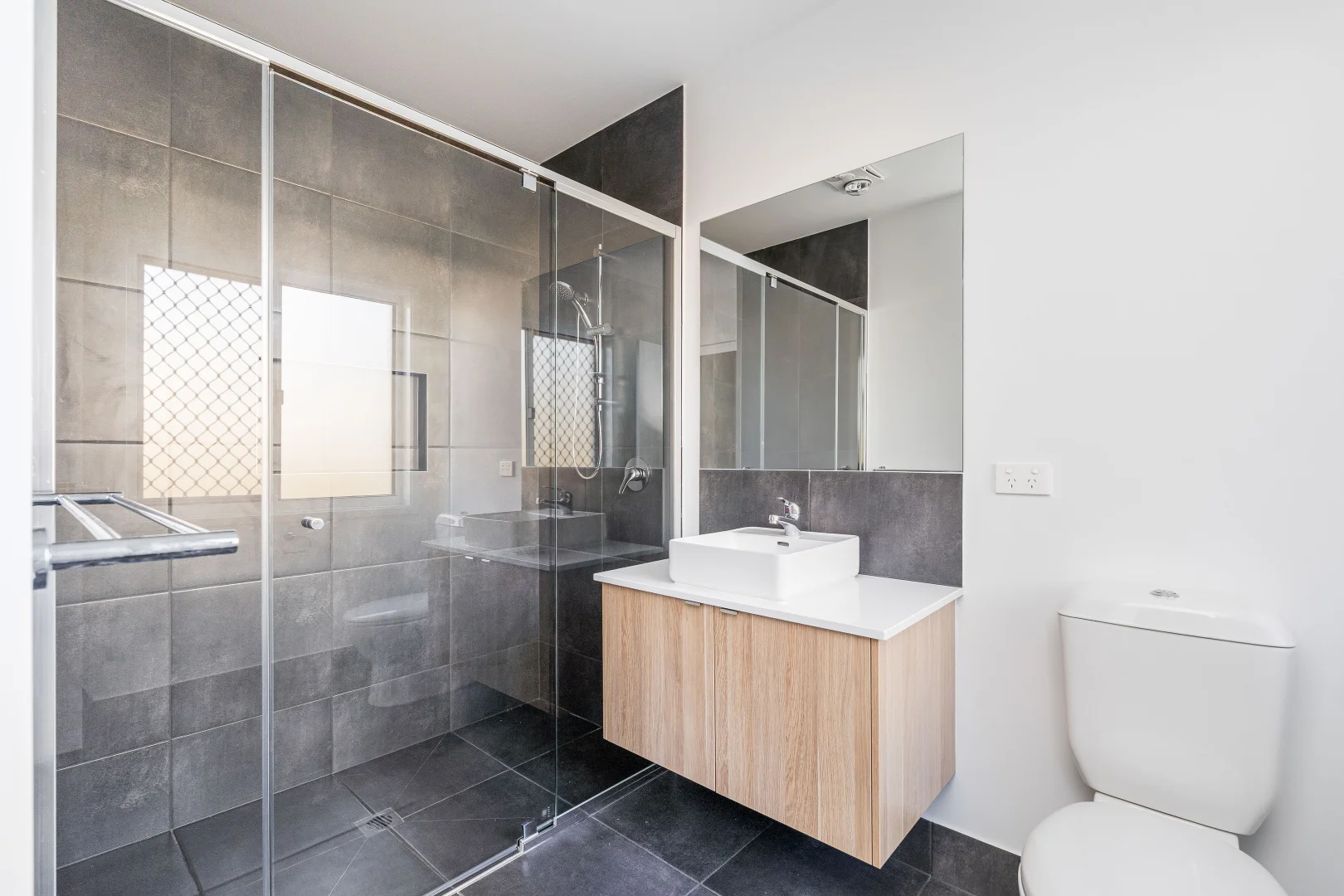 Additional image 8 of 1/16 Miraflores Place, Wondunna QLD 4655