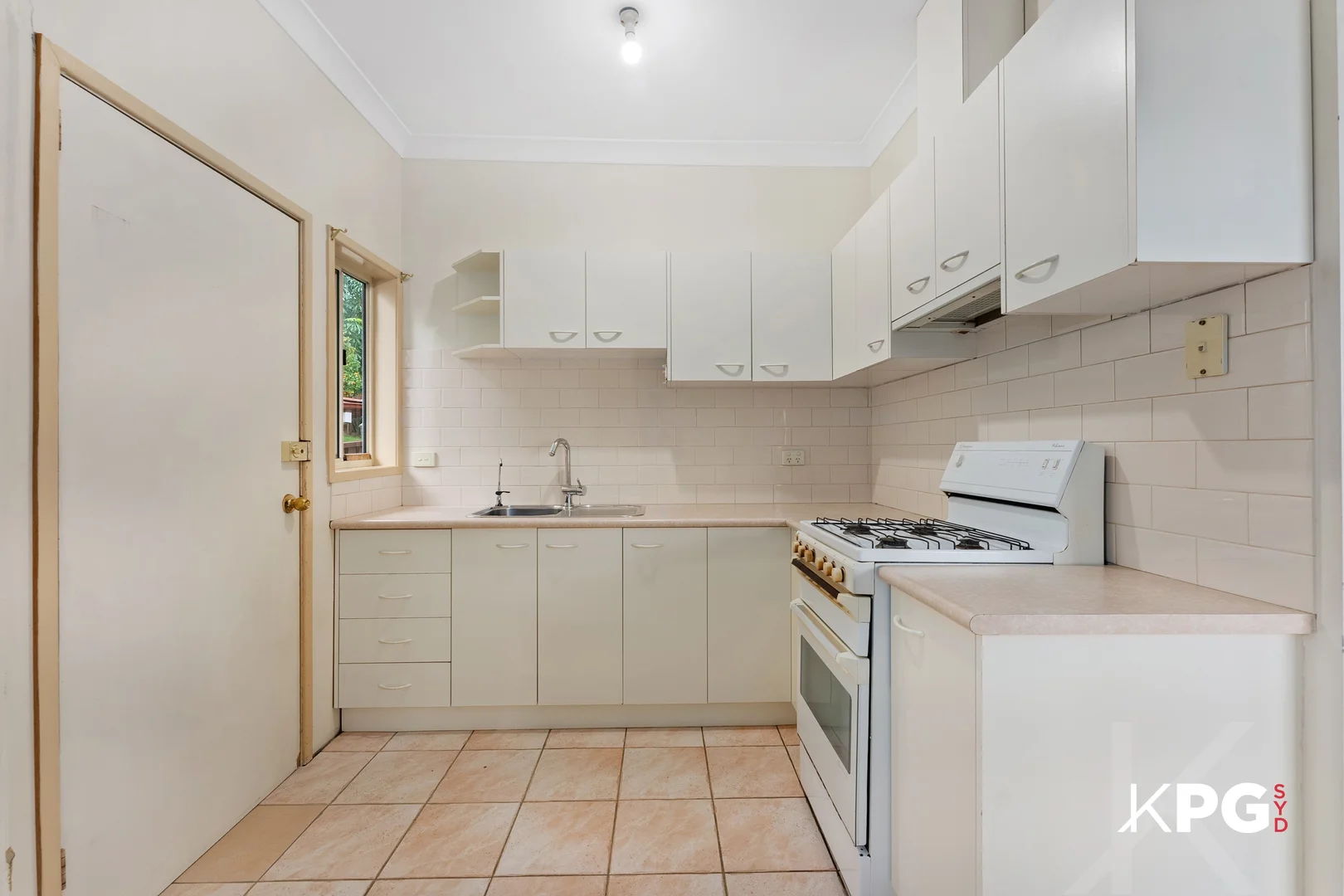 2 Cedar Place, Blacktown NSW 2148 photo 3