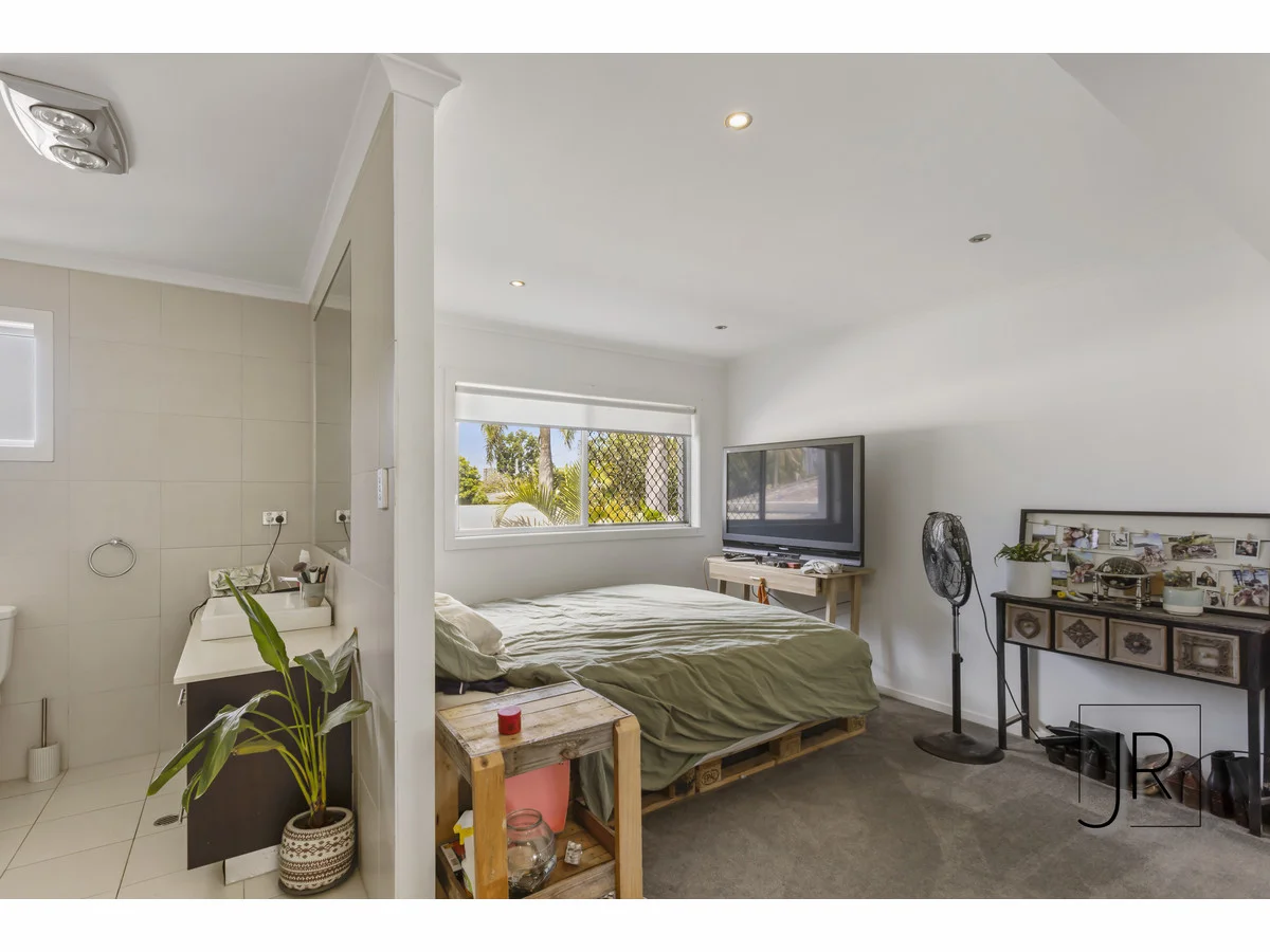 Additional image 8 of 8B Naranga Avenue, Broadbeach Waters QLD 4218