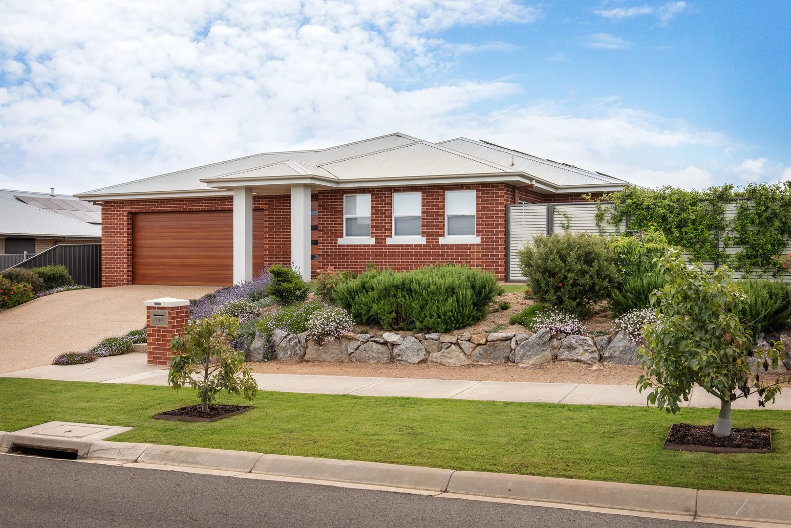 140 Litchfield Drive, Thurgoona NSW 2640